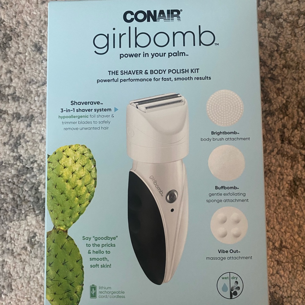 Conair® GIRLBOMB™ Shaver & Body Polish Kit NIB